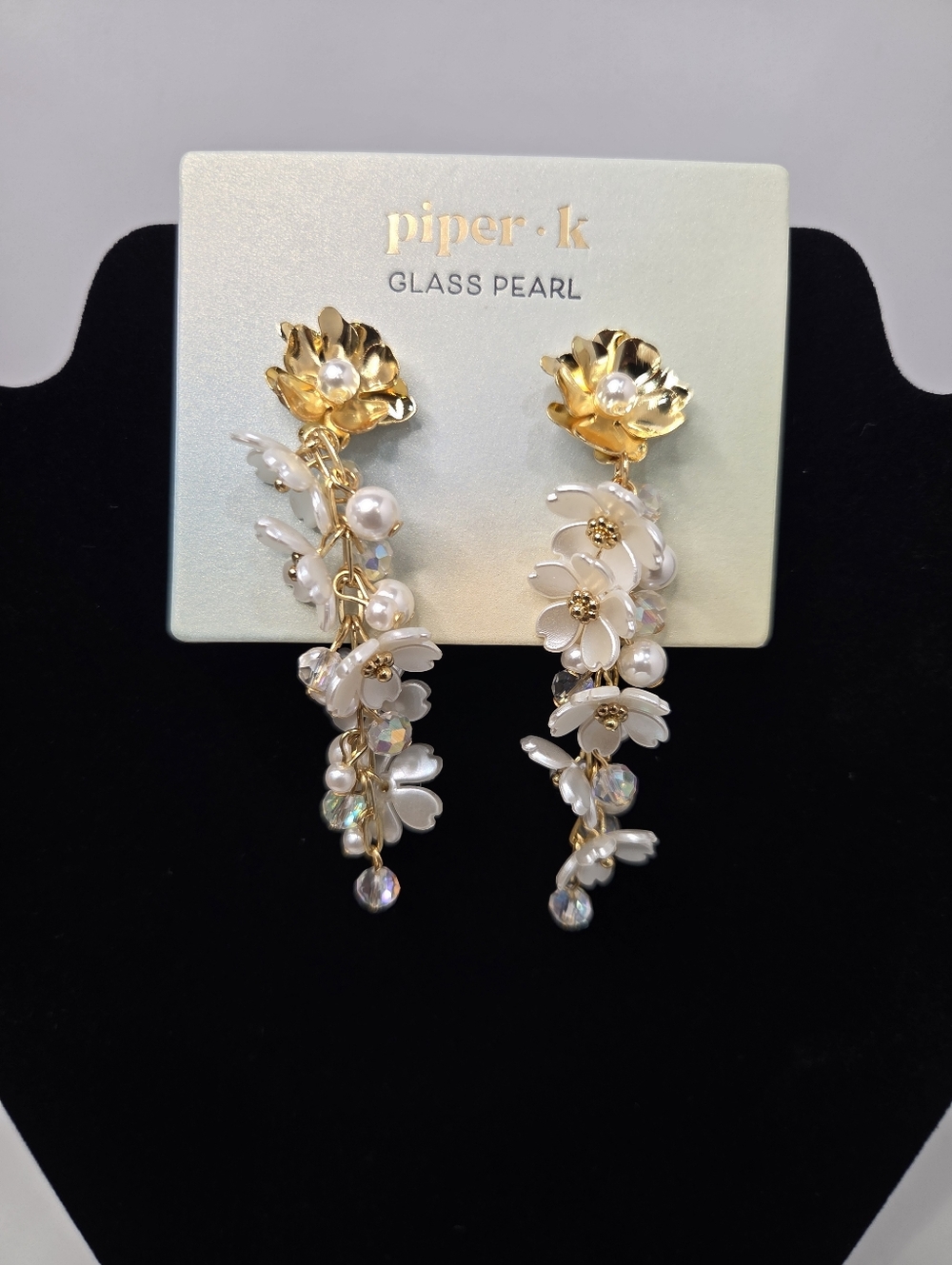 💛▪️Piper K ▪️ Gold Floral Drop Earrings with White  Glass Pearls